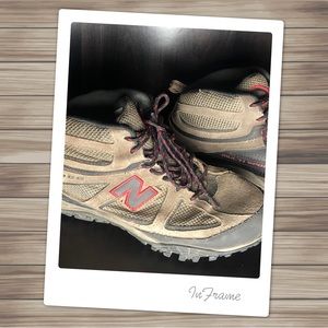 New Balance Walking/Hiking Gore-Tex 900 Shoe